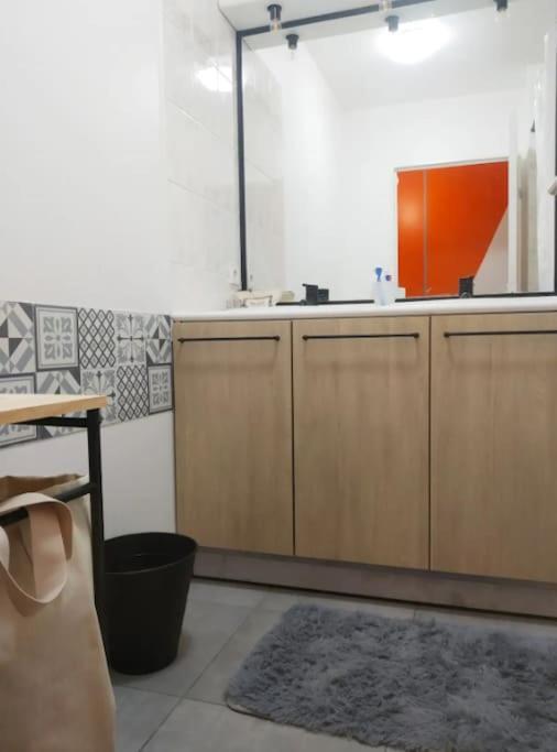 Superb Modern Apartment Clichy Exterior photo
